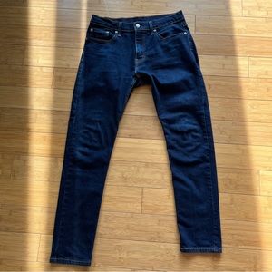 Levi 512 in dark indigo